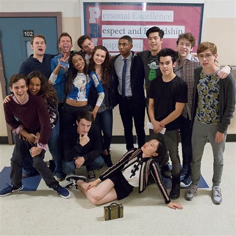 13 reasons why zusammenfassung.
